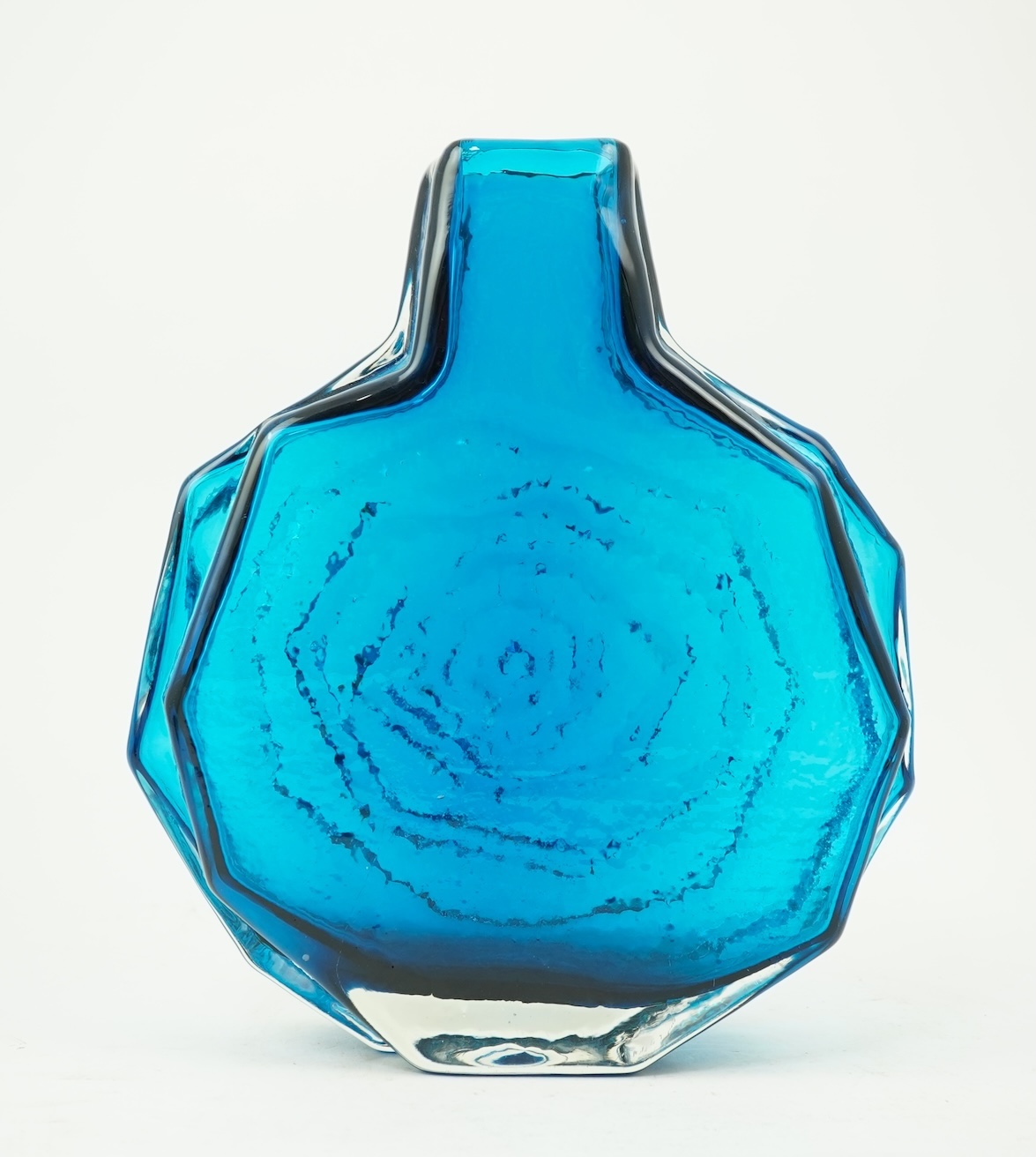 Whitefriars: A Textured range 'Banjo' vase designed by Geoffrey Baxter